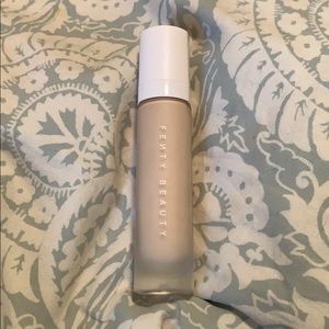 Fenty Beauty Makeup - 💋Fenty Beauty Pro Filt’r foundation Fenty Beauty Makeup - 💋Fenty Beauty Pro Filt’r foundation